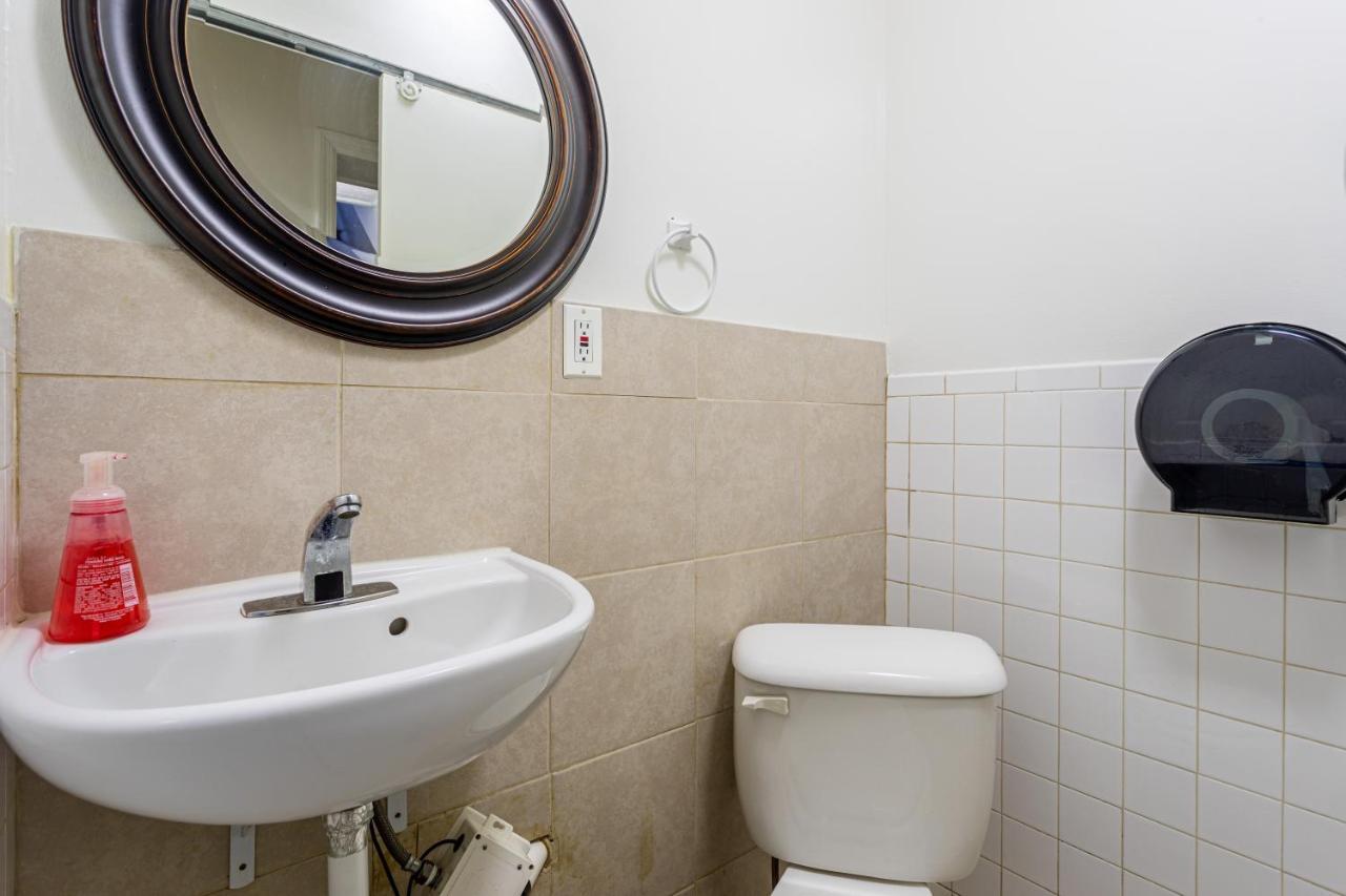 Best Room To Visit Nyc-Ewr Airport-Subway Access ニューアーク エクステリア 写真